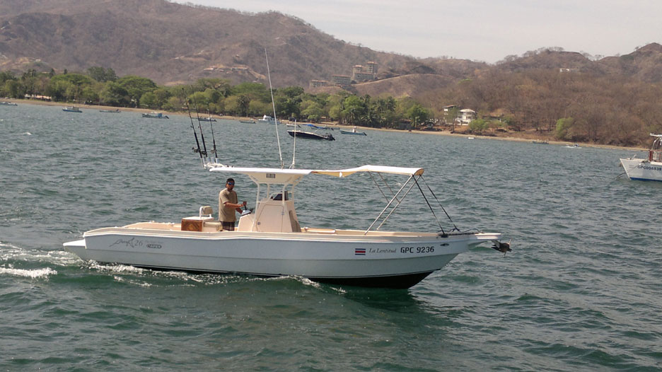 Dive  boat 
